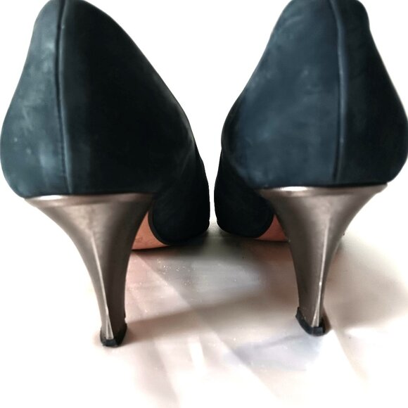 EUC ~ KURT GEIGER Baldini Gorgeous Navy Blue Suede Pumps ~ Size 9 - Picture 7 of 15